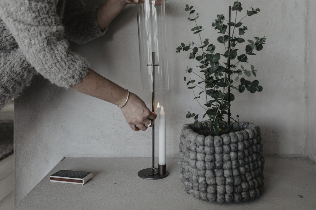 $header_image['category_header_image']['alt']; ?>